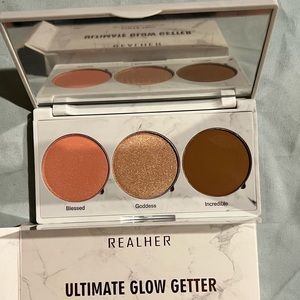 REALHER ULTIMATE GLOW GETTER CHEEK TRIO (Full Size /NWB)